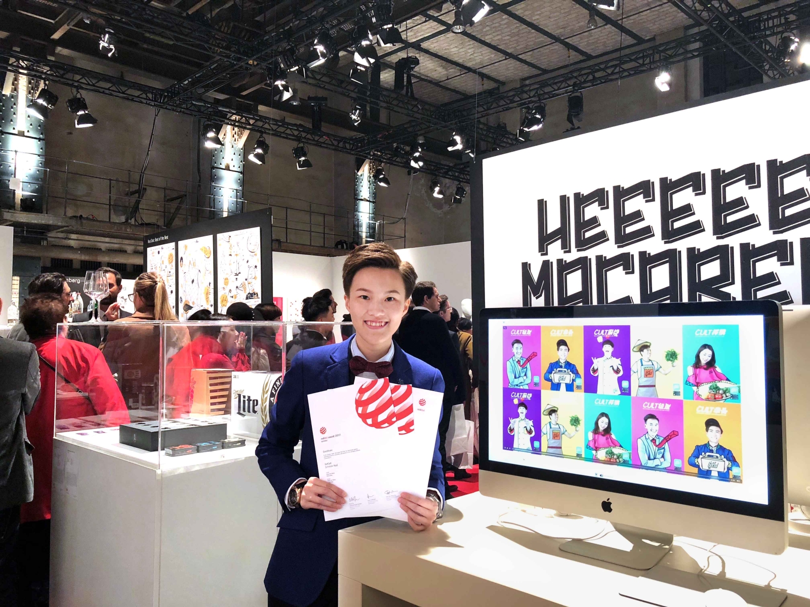 Winnie WONG’s prizewinning mobile app concept, “EatCult”, is exhibited at the presentation ceremony in Berlin, Germany. It will now go on further display at roving exhibitions the world over