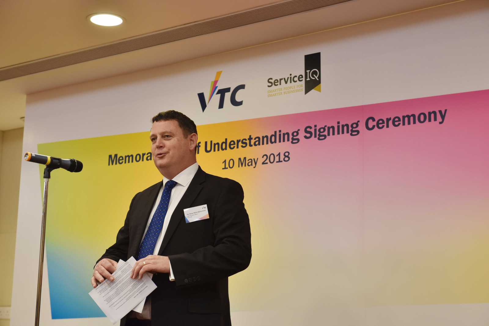 ServiceIQ行政總裁Dean MINCHINGTON致辭時表示,ServiceIQ與VTC過去進行了多次交流活動,增進彼此的了解。