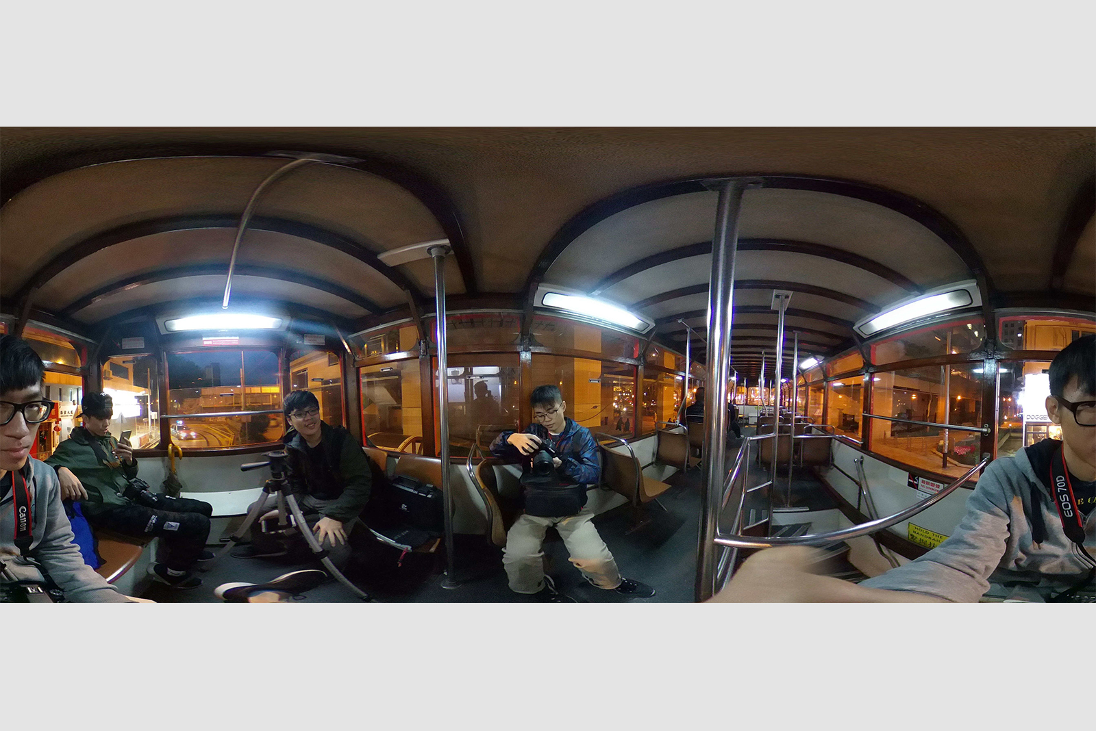 The IVE Information Technology Discipline will organise in IVE (Sha Tin) workshop on “360 Video and Virtual Reality Production” to enable visitors to get a taste of the innovative technologies