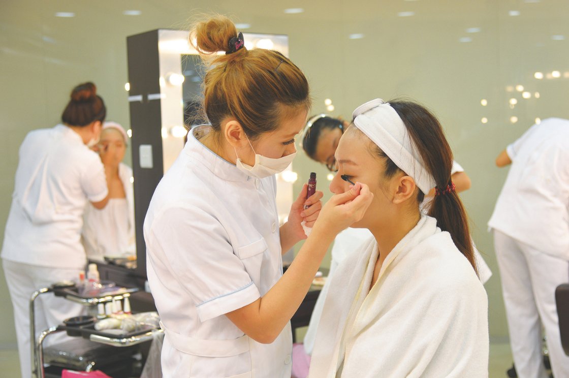 Higher Diploma in Beauty and Personal Care Products