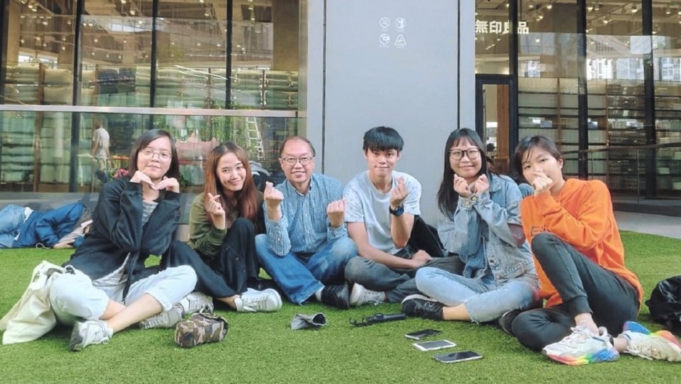 发挥社会创新精神
