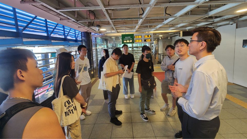 Participated in public transport passengers&#x27; satisfaction survey project