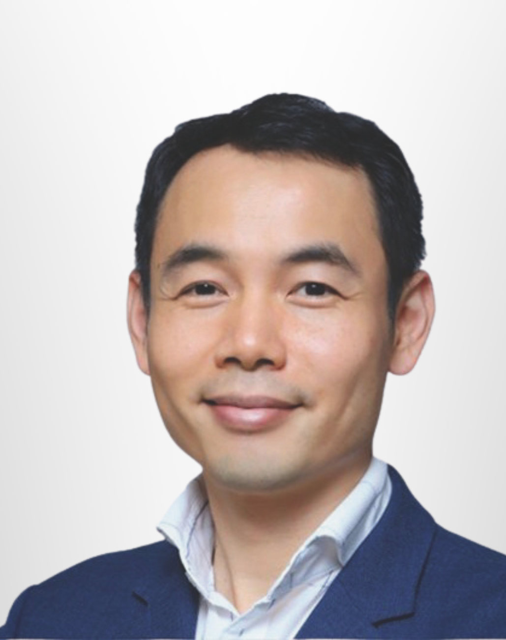 邝伟铨先生