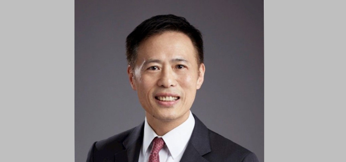 Mr Victor Tin