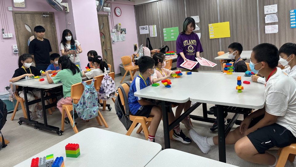 游戏为本学习及服务相关工作陪影