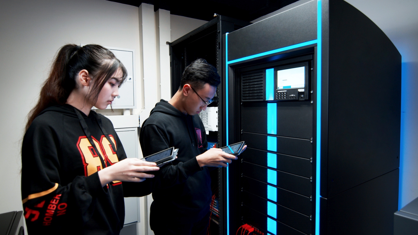 The Smart Grid Operation Centre in the new Lab is equipped with a real-time smart grid simulation and testing system that mirrors real-life community power supply and analyses the data