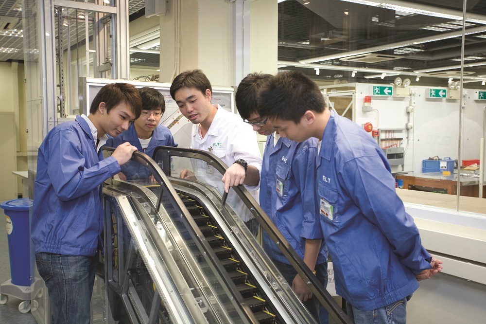 多間青年學院及卓越培訓發展中心將於本星期五(2月26日)起陸續舉行開放日,家長及學生可親臨體驗多元化的專業課程及技能示範