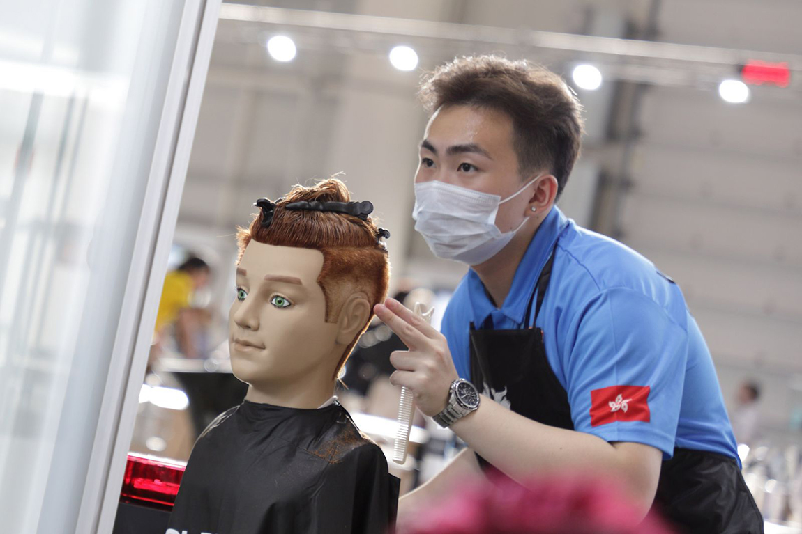 WorldSkills-Competition-concludes-successfully-with-Hong-Kong-Team-claiming-a-record-of-11-prizes-and-showcasing-globally-recognised-professional-level-04