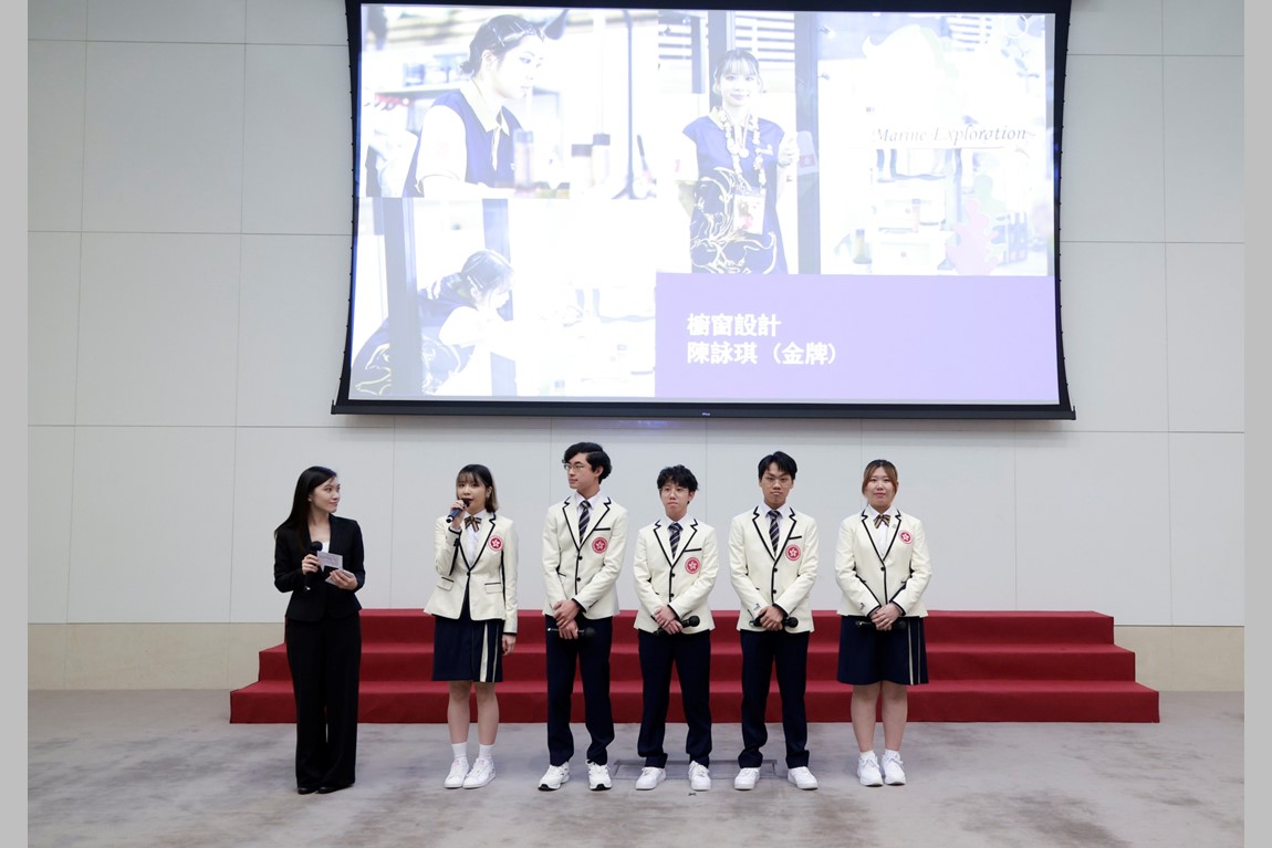 CE meets Team Hong Kong from WorldSkills Lyon 2024 to commend skilled young talents_Photo 4