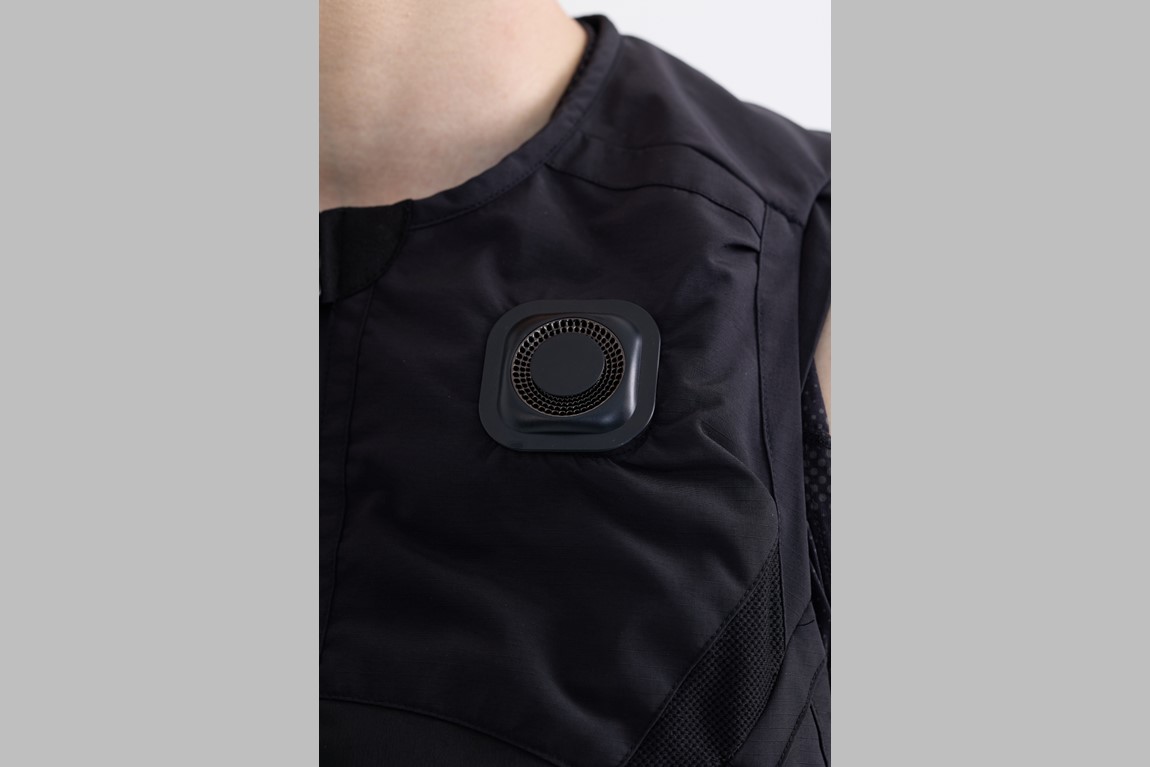 Hong Kong Design Institute and Local Start-Up Project Kontemp Ltd Take Top Honours at Red Dot Awards for Smart Temperature-Controllable Modular Vest photo 4