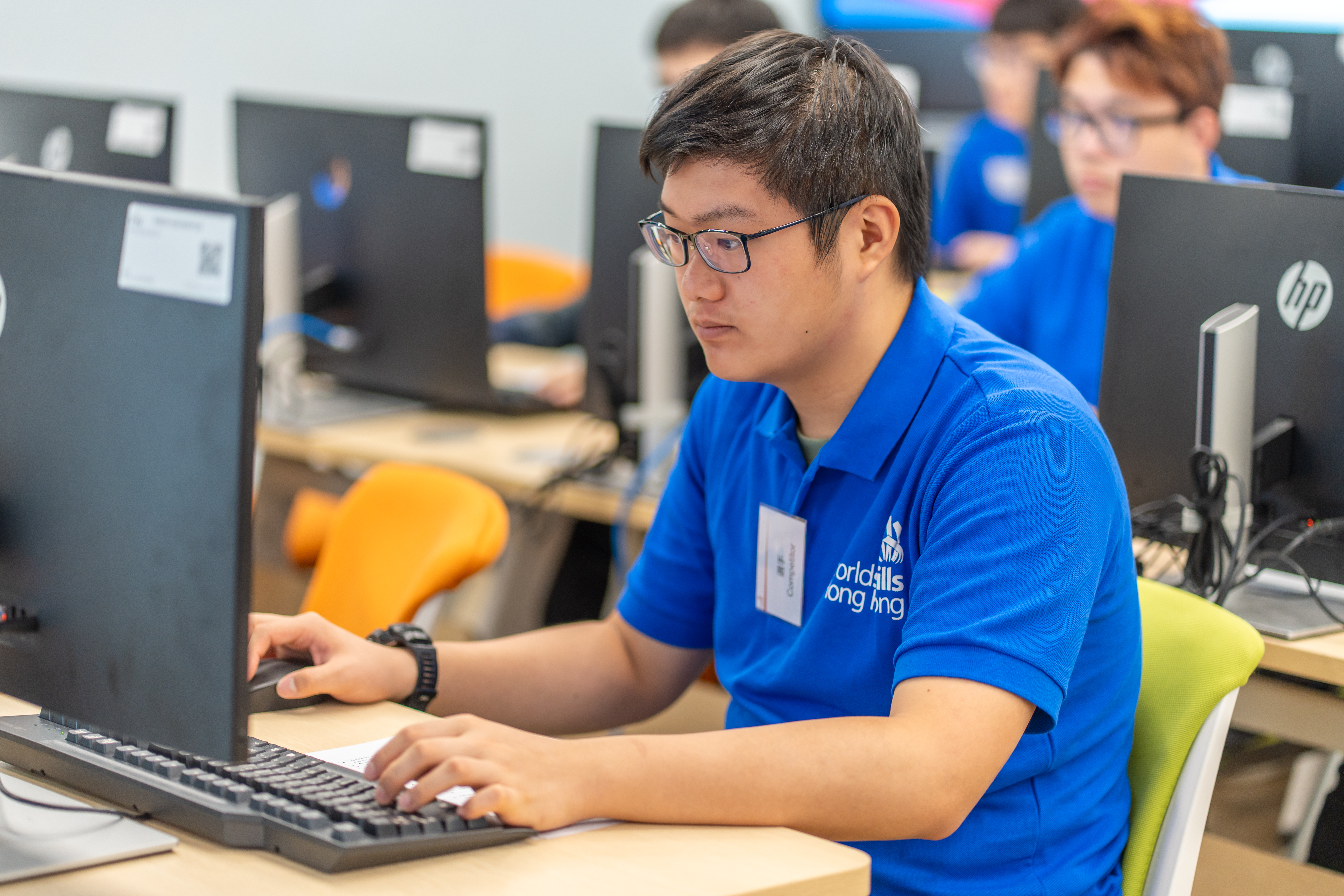 Team Hong Kong sends its strongest-ever delegation to WorldSkills Shanghai 2026 Acting Secretary for Education Dr Jeff SZE encourages competitors to strive for excellence photo 6