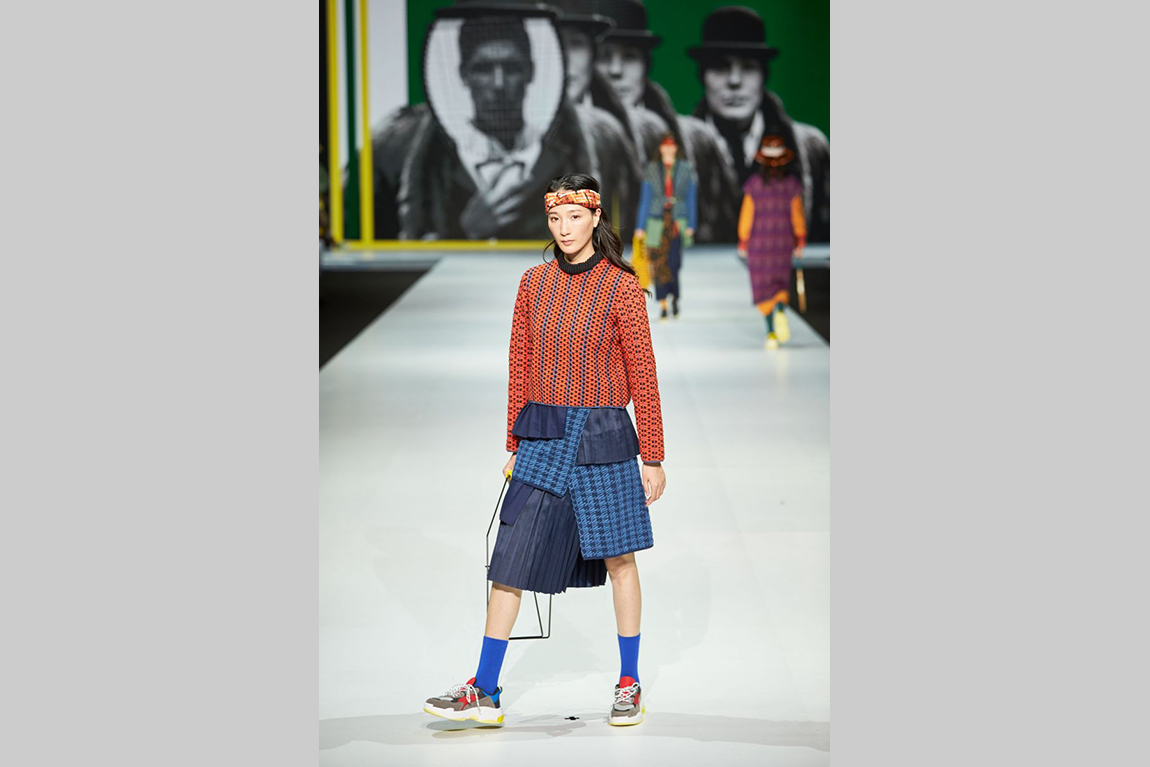 THEi-Fashion-Design-Student-Honoured-in-Hong-Kong-Young-Knitwear-Designers-Contest-with-Revolutionary-Knitted-Suits-03