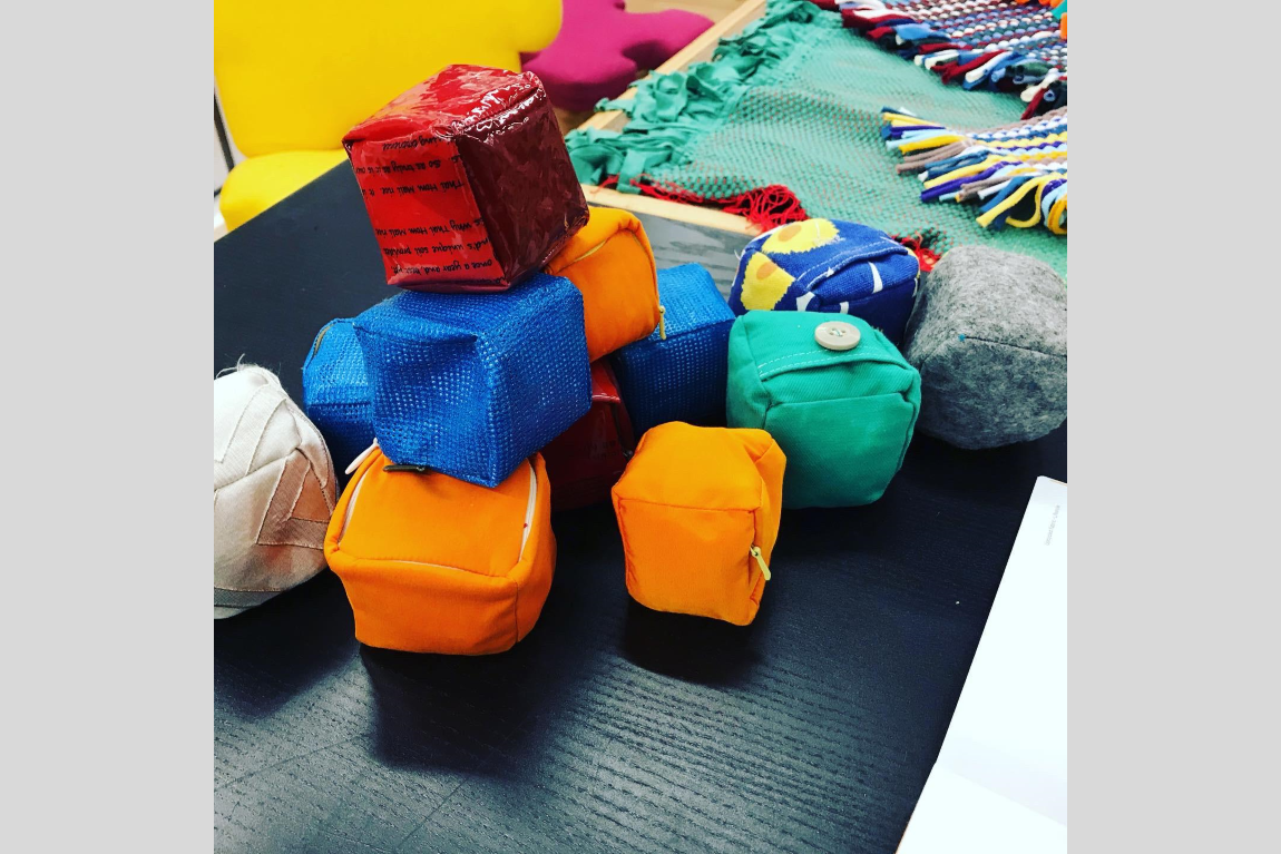 HKDI fabric experts upgraded old clothes into treasure Strengthening sensory training for people with special needs Image 3