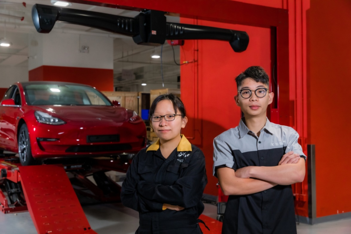Popularisation-of-Electric-Vehicles-increases-demand-for-talent-IVE-students-dedicated-to-Automotive-Engineering_31Mar2021-01