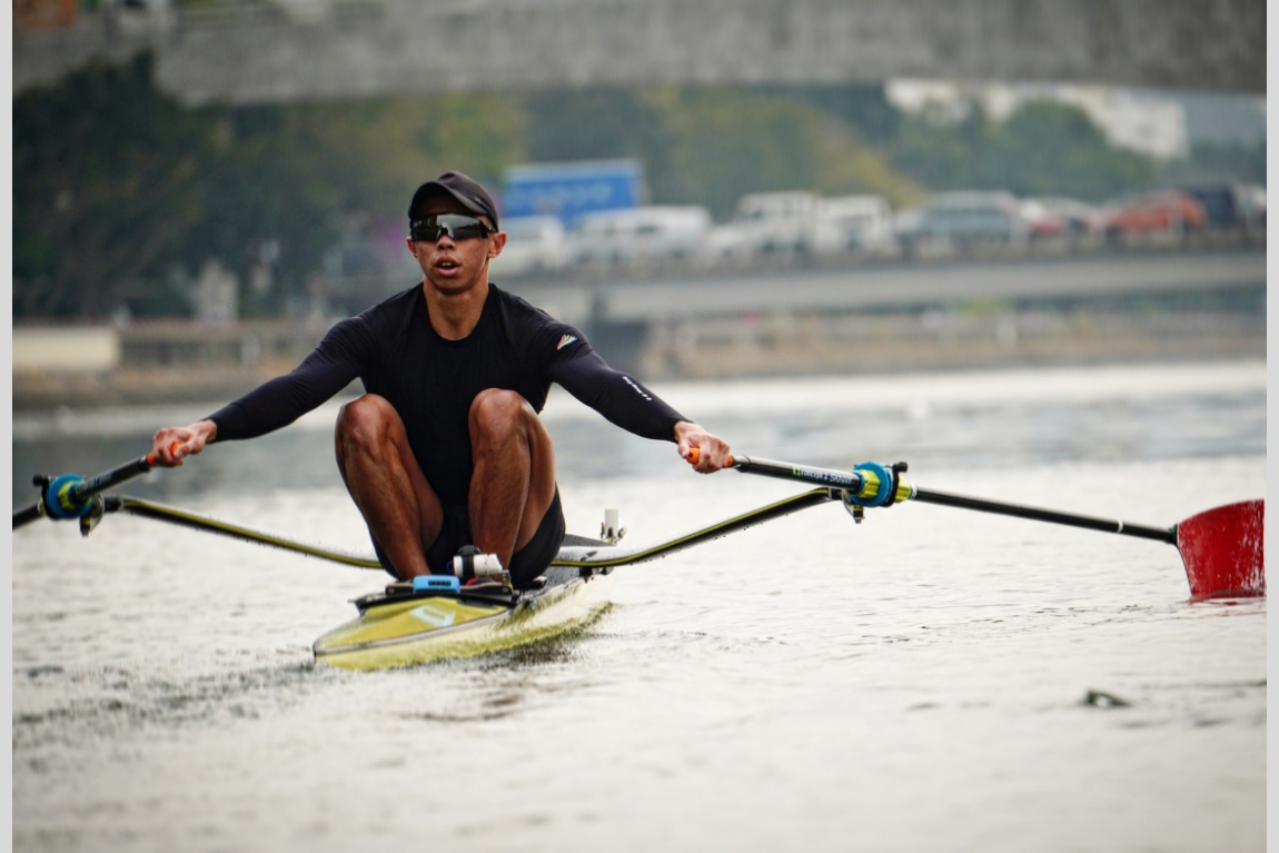 IVE graduate rows against the tide Image 4