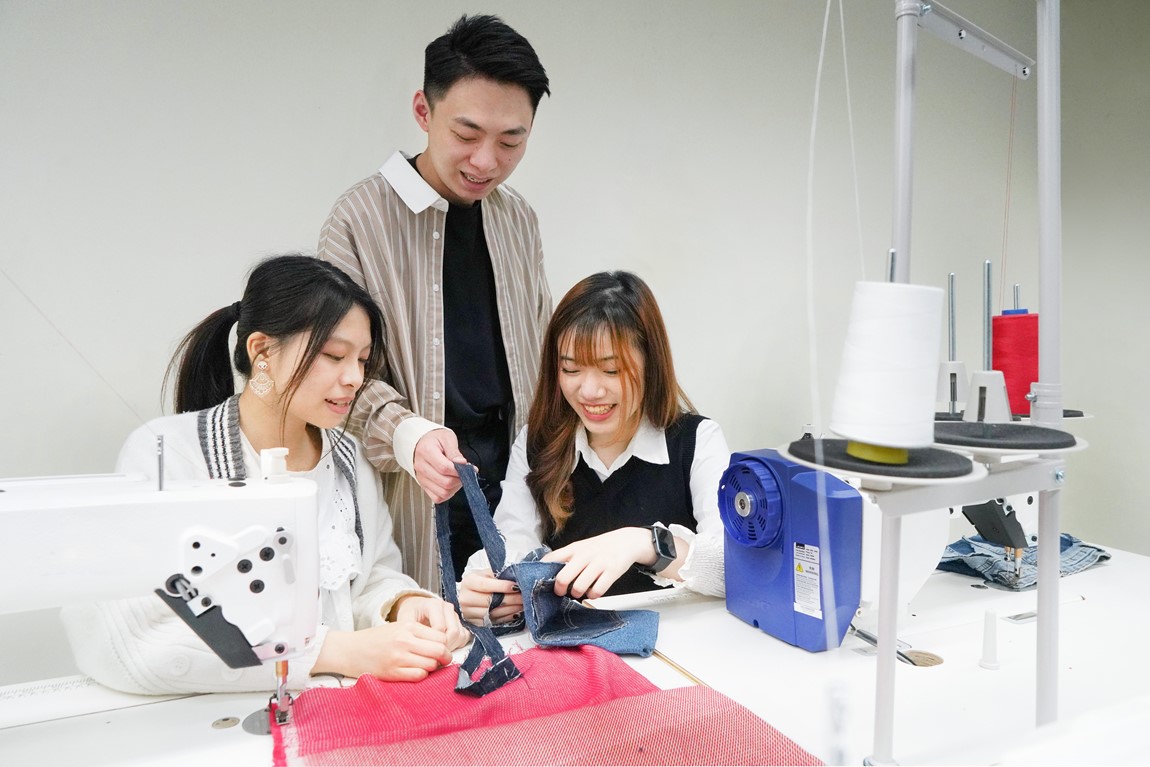 Youth College collaborates with The Salvations Army to unleash students creativity Gives a new life to unused clothes for community good Image 8