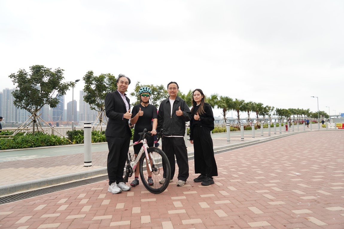 Enhancing athletic posture innovative sensing device designed by HKDI wins awards at the Red Dot Award and the International Exhibition of Inventions of Geneva Image 1
