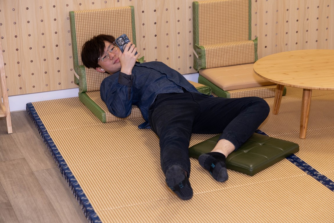 HKIIT's "iPosture" innovative app helps to monitor head and neck posture photo 7