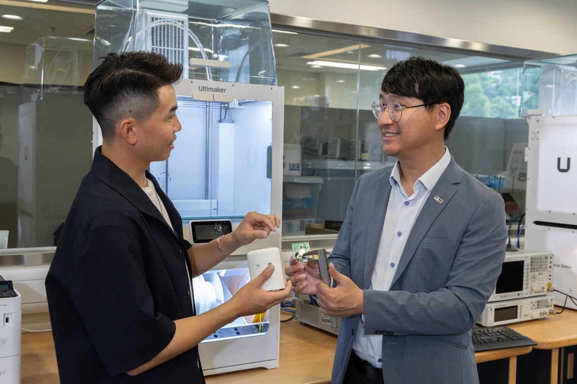 From-Creativity-to-Business-Opportunity-IVE-Students-Scentsafe-Garners-Prestigious-Recognition-Establishing-a-Startup-to-Awaken-Safer-Driving-Through-Aromas photo 6